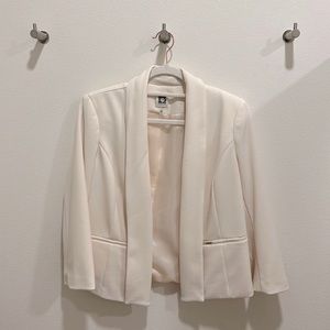 NWOT Anne Klein White Blazer
